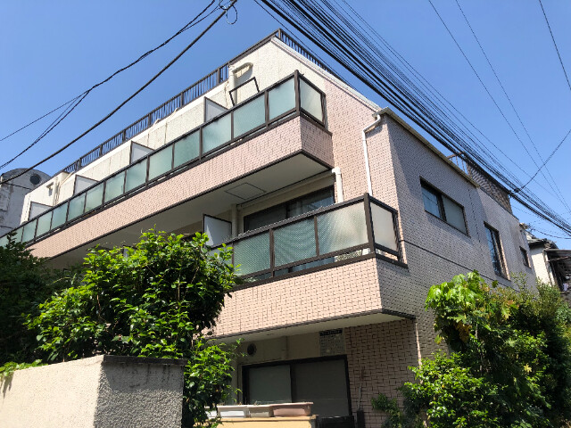 7409913/外観1